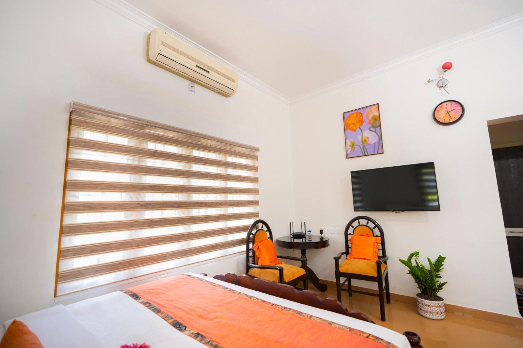Parudeesa - Heavenly- Luxurious Palace Look-Near Cbd - Kerala - India With Breakfast Kaladi Exterior photo