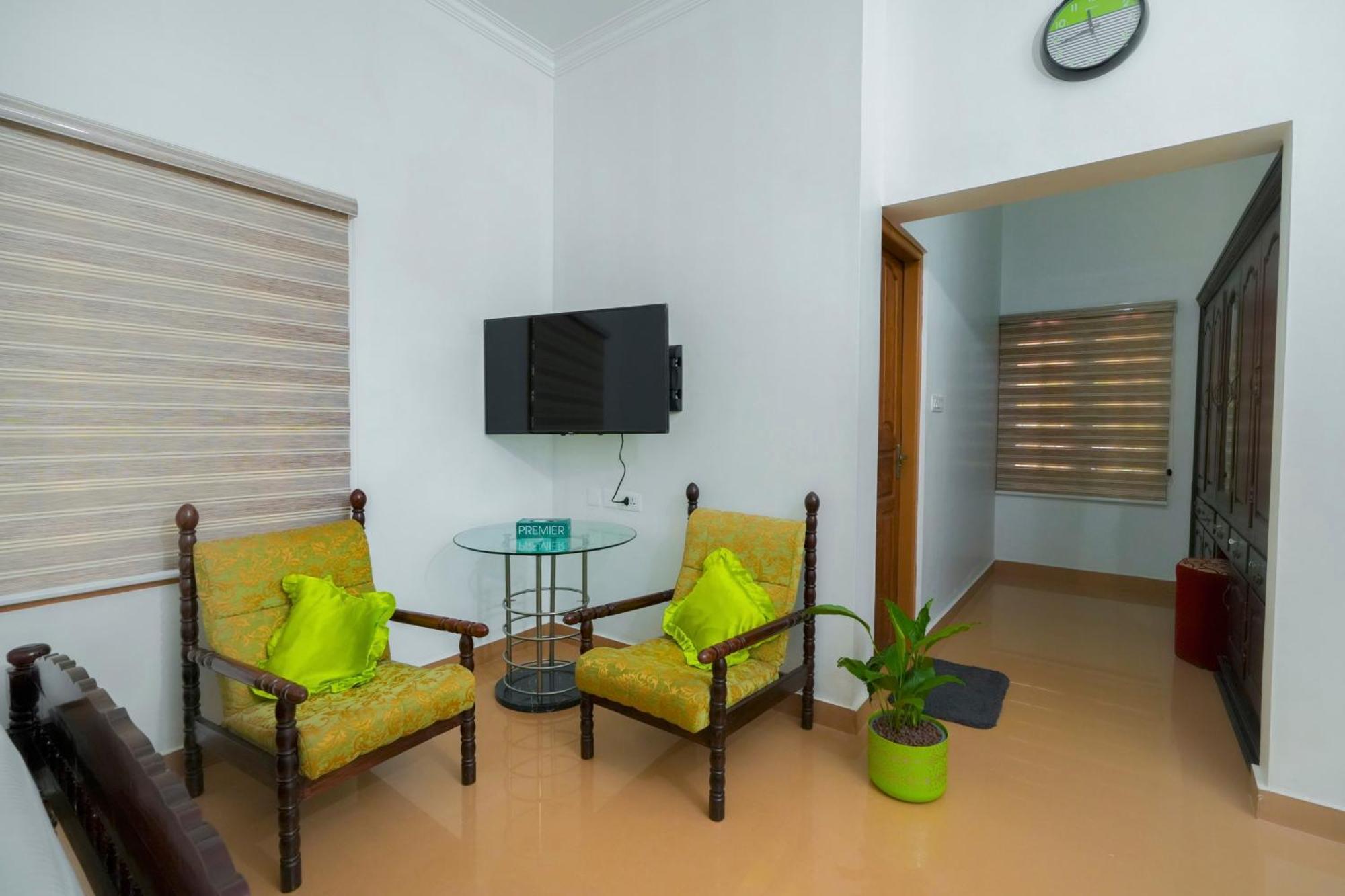 Parudeesa - Heavenly- Luxurious Palace Look-Near Cbd - Kerala - India With Breakfast Kaladi Room photo